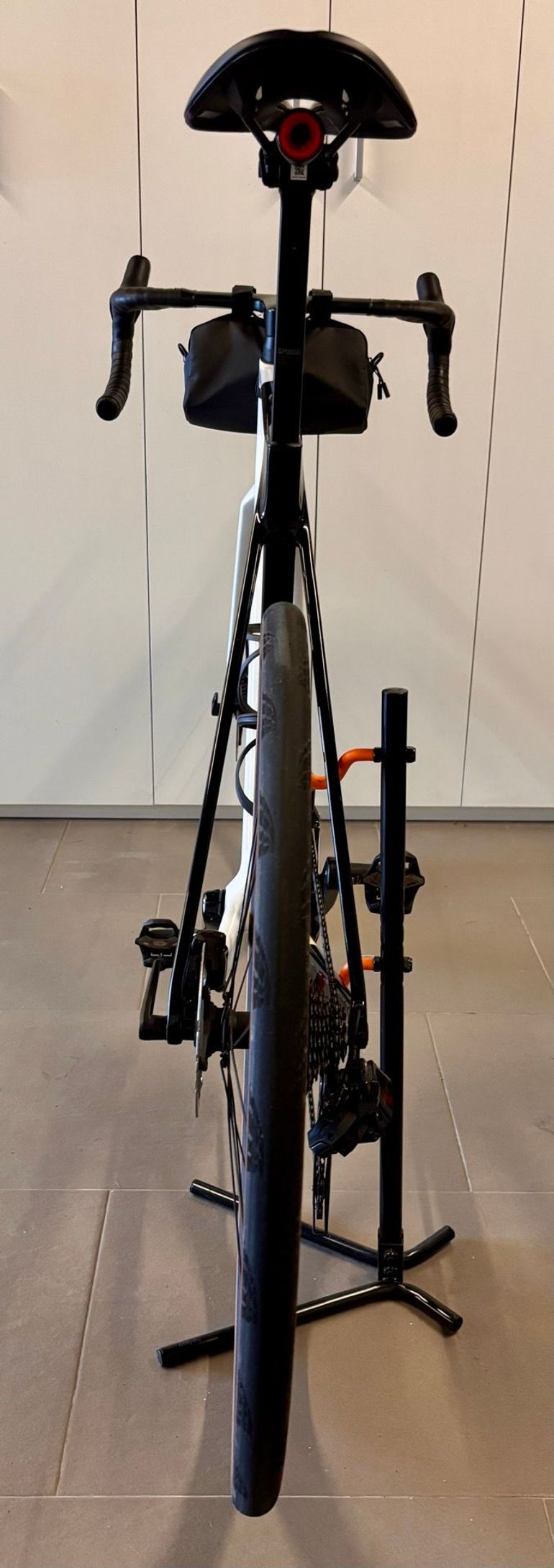 Brugt Canyon Ultimate CF SL 7 Di2 2023 2023 Road & Gravel — billede 10 af 10