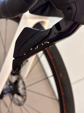 Brugt Canyon Ultimate CF SL 7 Di2 2023 2023 Road & Gravel — billede 4 af 10