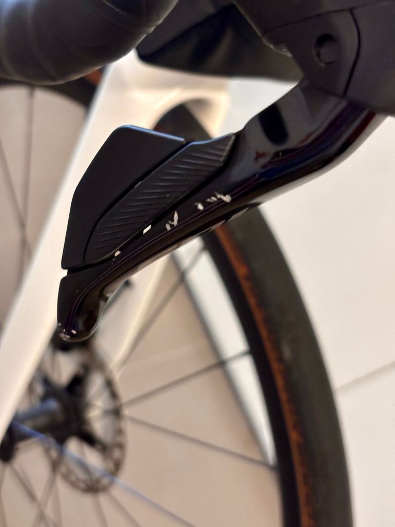 Brugt Canyon Ultimate CF SL 7 Di2 2023 2023 Road & Gravel — billede 4 af 10