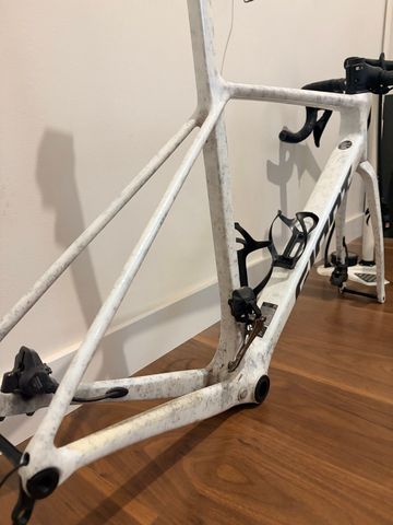 Used Giant Tcr advanced Frameset 2025 Road & Gravel, White — image 6 of 9