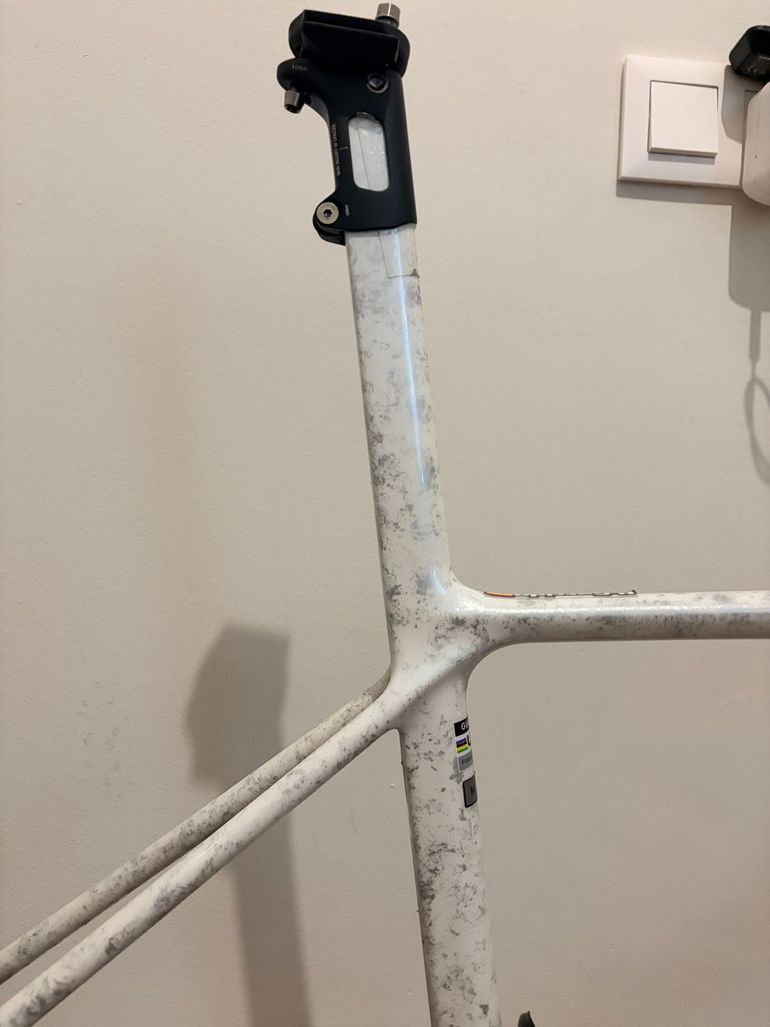 Used Giant Tcr advanced Frameset 2025 Road & Gravel, White — image 5 of 9