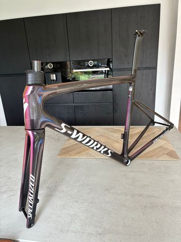 Used Specialized Tarmac Frameset 2025 Road & Gravel, White — image 5 of 12