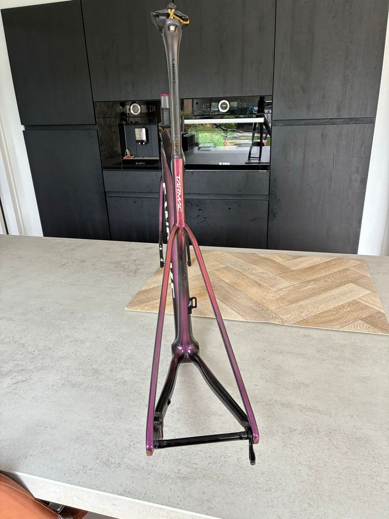 Used Specialized Tarmac Frameset 2025 Road & Gravel, White — image 7 of 12