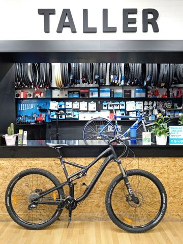 Specialized Stumpjumper FSR Comp 29 2012 2012 Mountainbike usato, Nero — immagine 2 di 4
