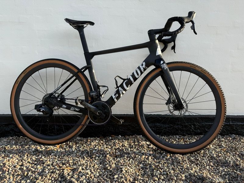 Used Factor Ostro Gravel - SRAM Force w/ Power Meter 2024 2024 Kids & Youth