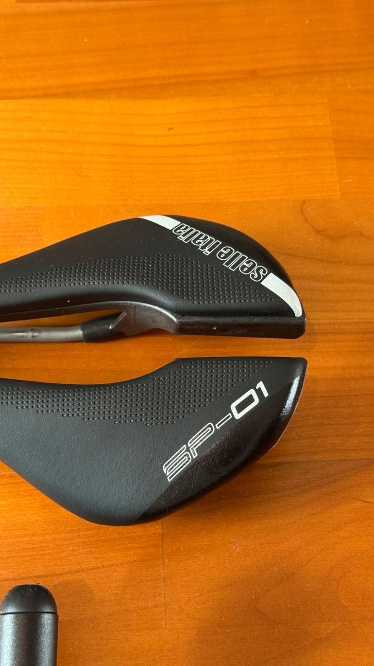 Canyon Ultimate CF SL 7.0 2019 2019 Road & Gravel usato, Nero — immagine 11 di 14