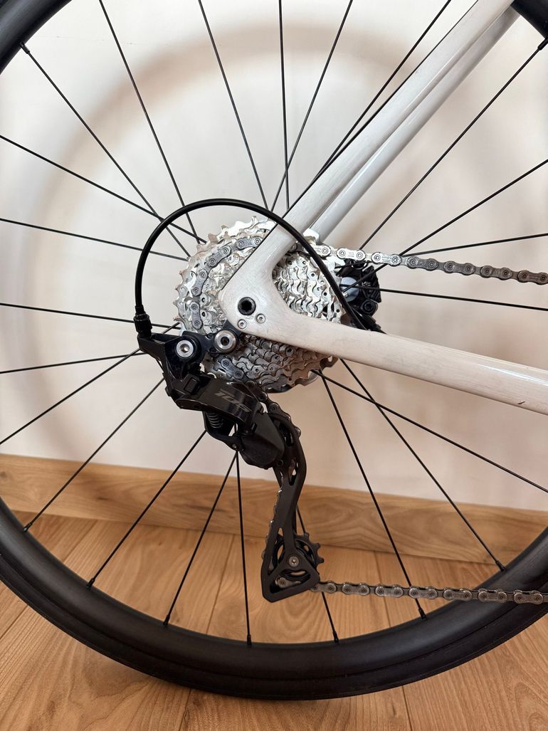 Brugt Trek Émonda SL 5 2024 2024 Road & Gravel — billede 9 af 9