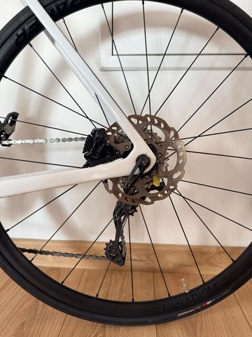 Brugt Trek Émonda SL 5 2024 2024 Road & Gravel — billede 3 af 9