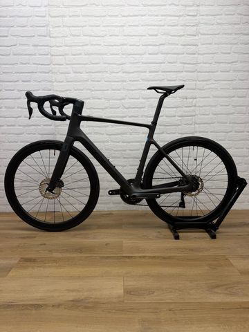 Used Scott Addict ERIDE 2023 2023 Road & Gravel, Black — image 1 of 6