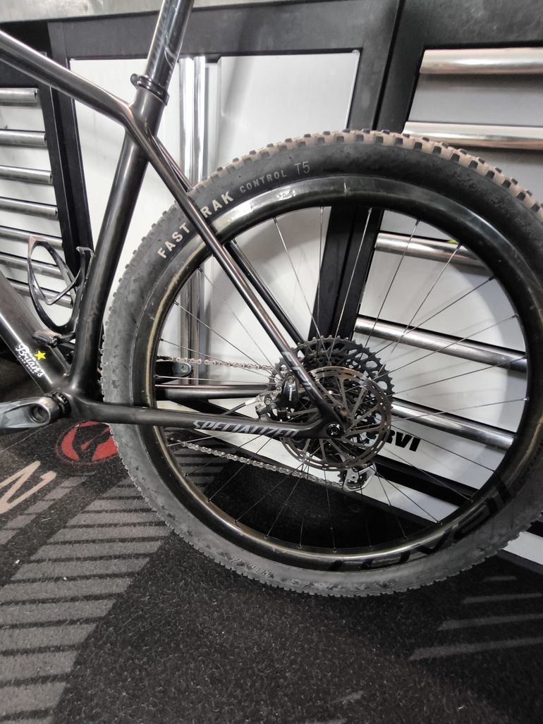 Tweedehands Specialized Epic Hardtail Expert 2021 2021 Mountainbike — afbeelding 10 van 11