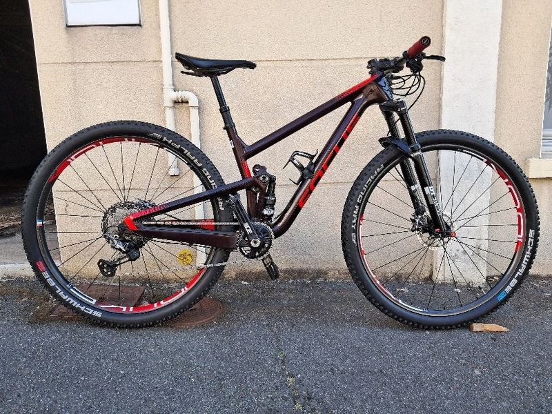 Tweedehands Focus O1E 9.9 2020 2020 MTB