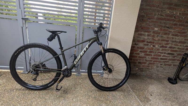 Used Giant Talon 29 2 2022 2022 MTB