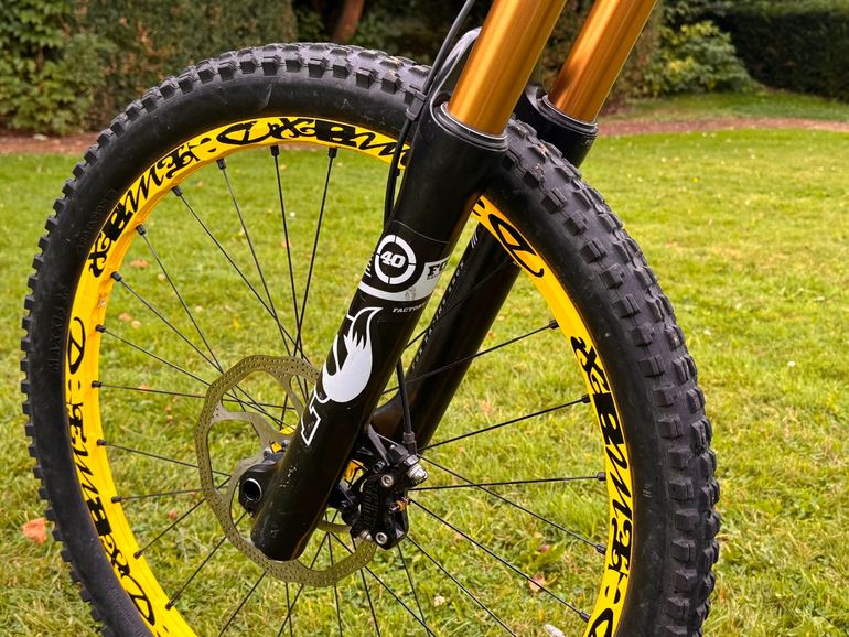 Tweedehands Santa Cruz V10 SRAM X0 2014 Mountainbike — afbeelding 10 van 11