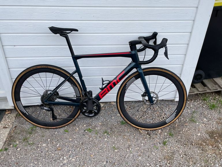 BMC Teammachine SLR THREE 2022 2022 Road & Gravel usato, Blu — immagine 3 di 3