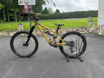 Used Specialized Status 170 2 2024 2024 Mountainbike, Orange, 29, 27.5 — image 2 of 33