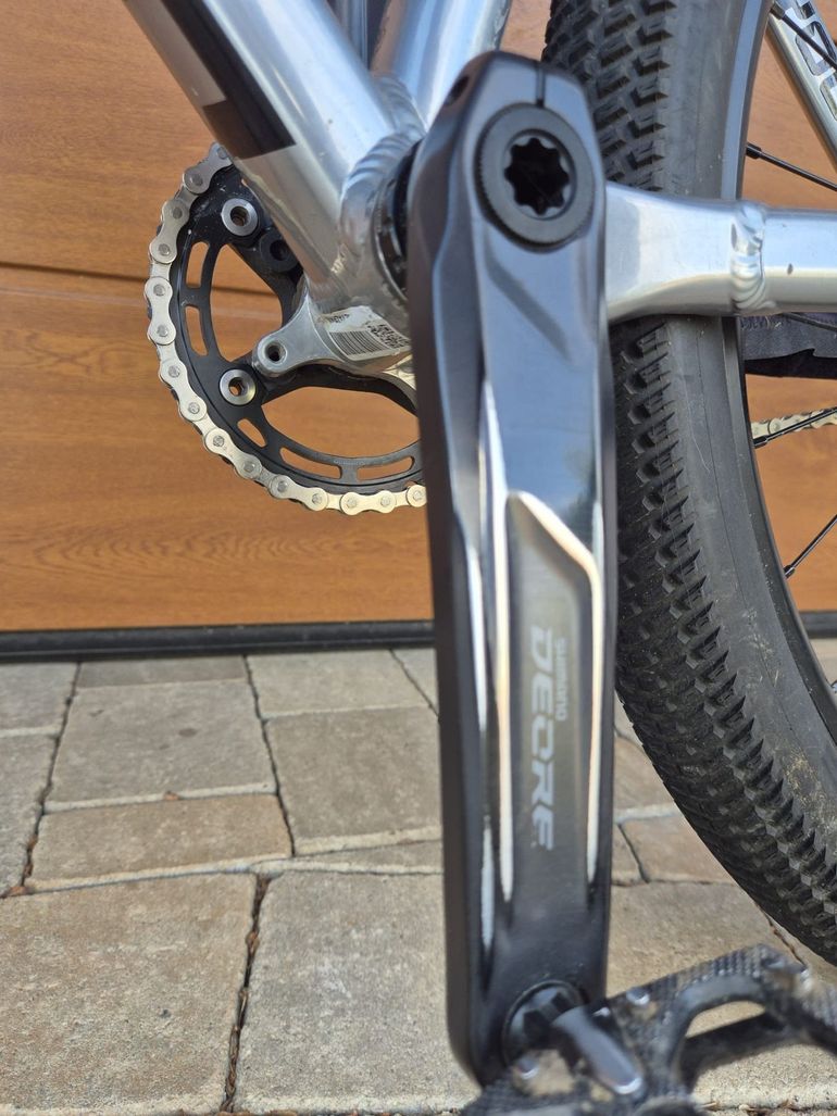 Used Dartmoor Two6player Shimano Deore XT 2022 Mountainbike, Light Gray — image 6 of 6