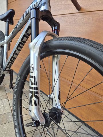 Used Dartmoor Two6player Shimano Deore XT 2022 Mountainbike, Light Gray — image 3 of 6