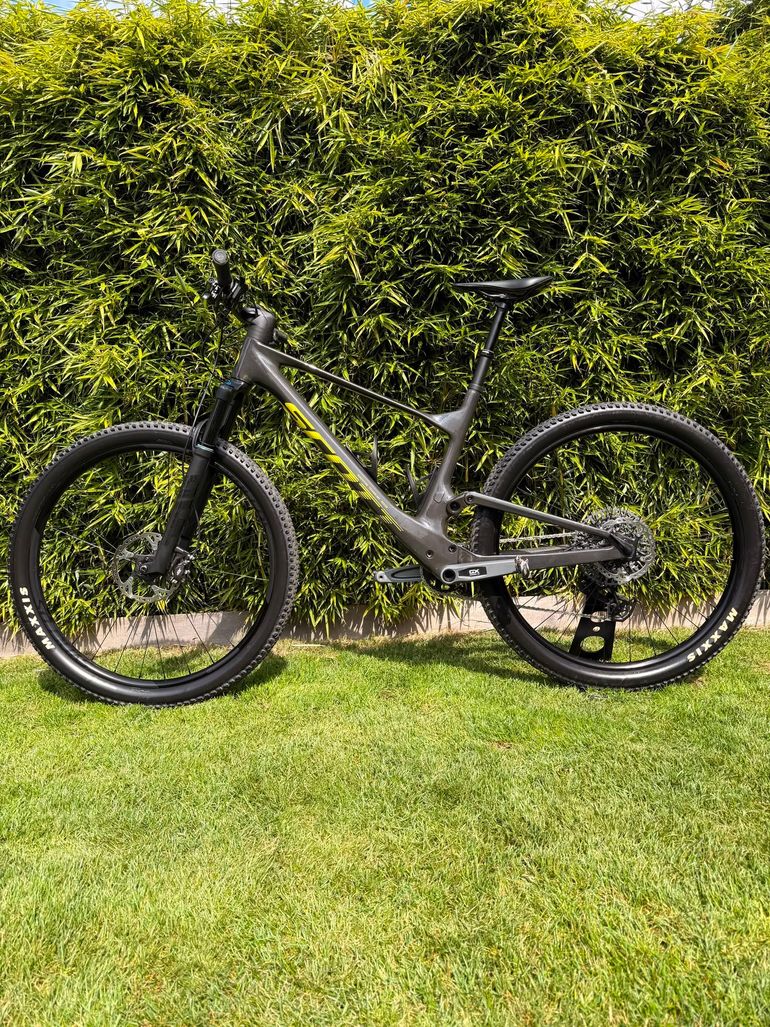 Brugt Scott Spark RC Team Issue 2023 2023 Mountainbike — billede 9 af 9