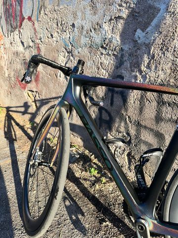 Used Basso Diamante SRAM Force 2022 Road & Gravel, Purple — image 4 of 8