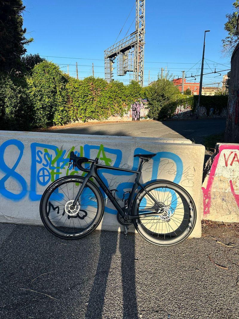Basso Diamante SRAM Force 2022 Road & Gravel d'occasion
