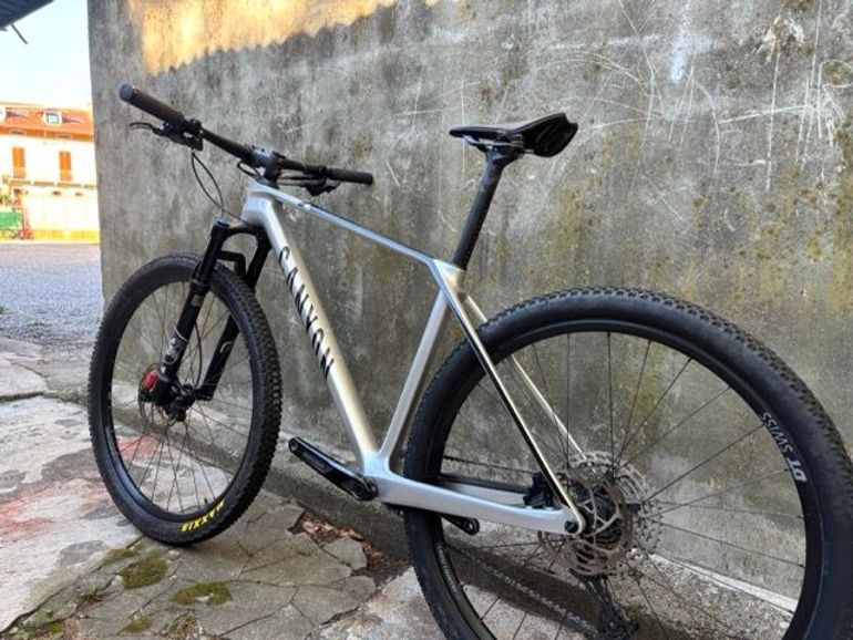 Canyon Exceed CF 5 2022 2022 Mountainbike de segunda mano, Gris claro — imagen 5 de 9