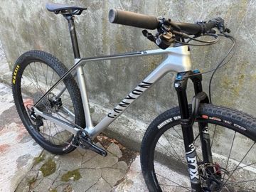 Canyon Exceed CF 5 2022 2022 Mountainbike de segunda mano, Gris claro — imagen 8 de 9