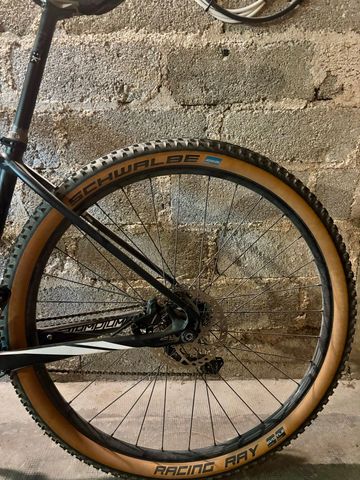 Used Specialized Stumpjumper Shimano Deore XT 2015 Mountainbike, Black — image 14 of 16