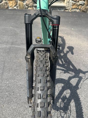 Used Canyon Torque 5 (Mullet) 2025 2025 Mountainbike, Blue, 29, 27.5 — image 26 of 35