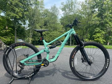 Used Canyon Torque 5 (Mullet) 2025 2025 Mountainbike, Blue, 29, 27.5 — image 33 of 35