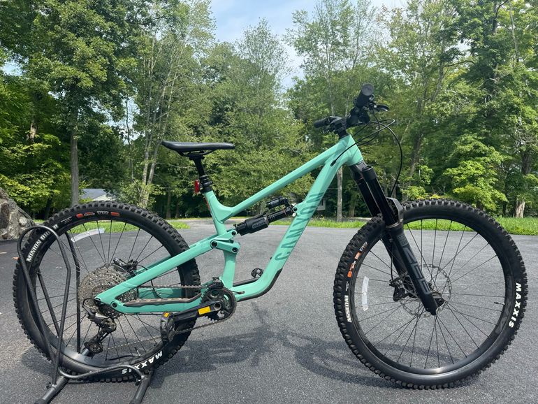 Used Canyon Torque 5 (Mullet) 2025 2025 Mountainbike, Blue, 29, 27.5 — image 33 of 35