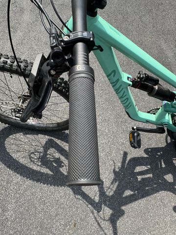 Used Canyon Torque 5 (Mullet) 2025 2025 Mountainbike, Blue, 29, 27.5 — image 11 of 35