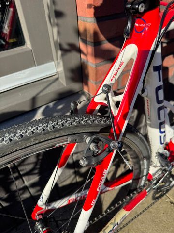 Brugt Focus Mares Shimano Ultegra 2015 Road & Gravel — billede 6 af 10