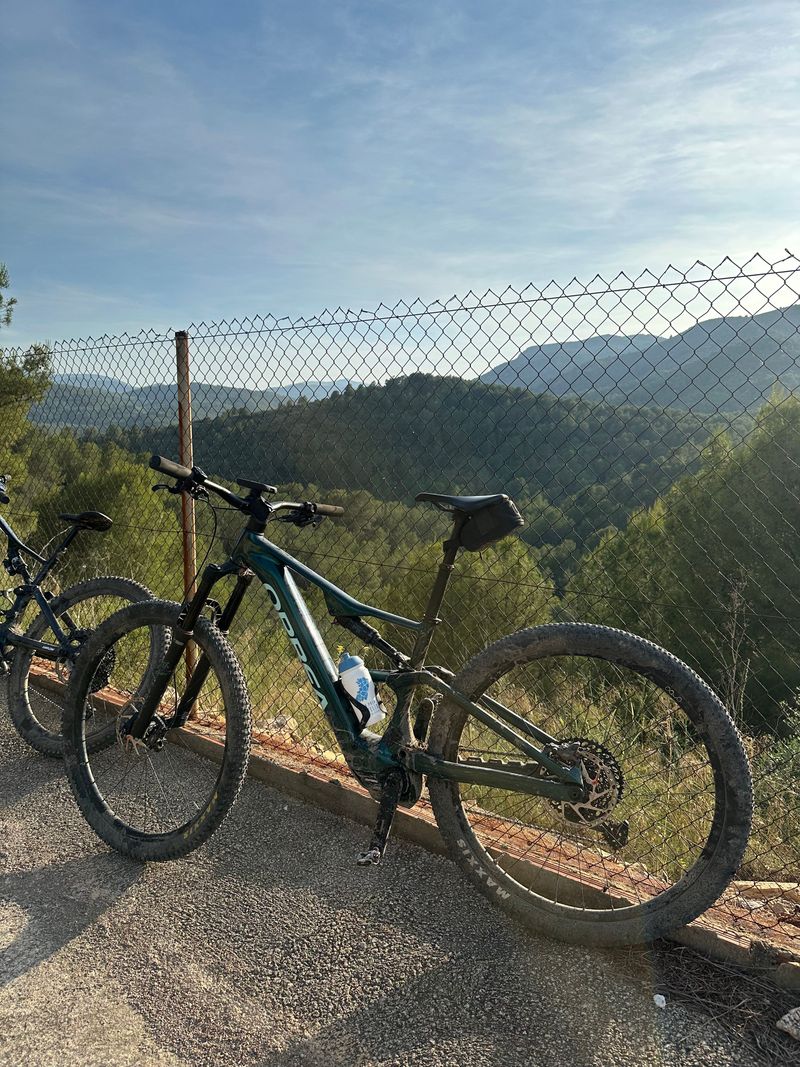 Używany Orbea Rise SL H30 2025 2025 MTB