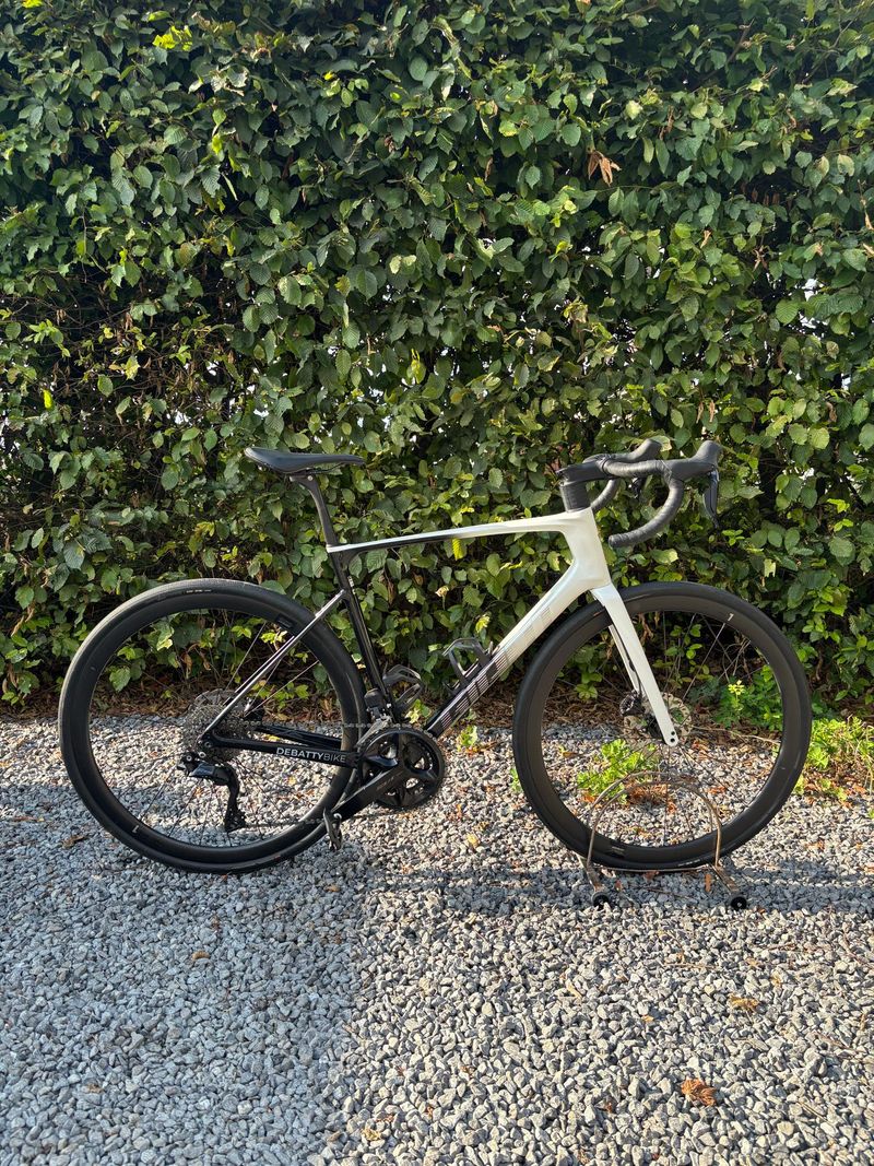 Used Giant Defy Advanced Pro 1 2024 2024 Road & Gravel