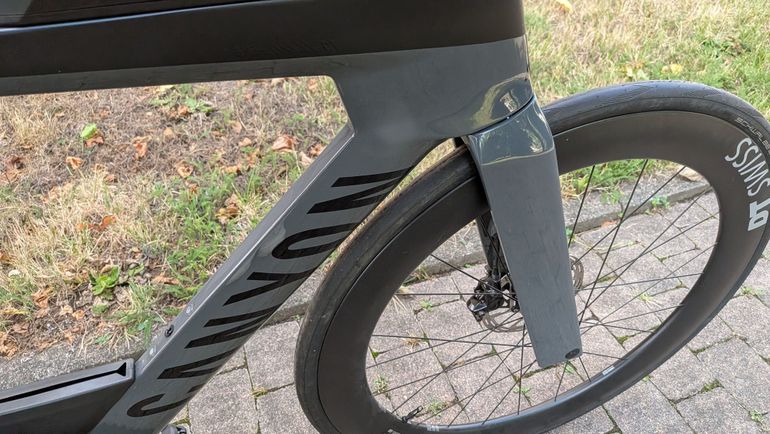 Used Canyon Speedmax CF 7 2024 2024 Road & Gravel, Light Gray — image 10 of 14