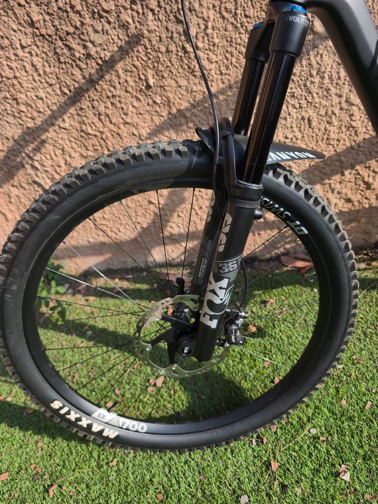 Canyon Strive Shimano Deore XT 2021 Mountainbike d'occasion — image 5 sur 7