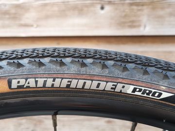 Cannondale Topstone Carbon 5 2021 2021 Road & Gravel usato, Grigio chiaro — immagine 9 di 10