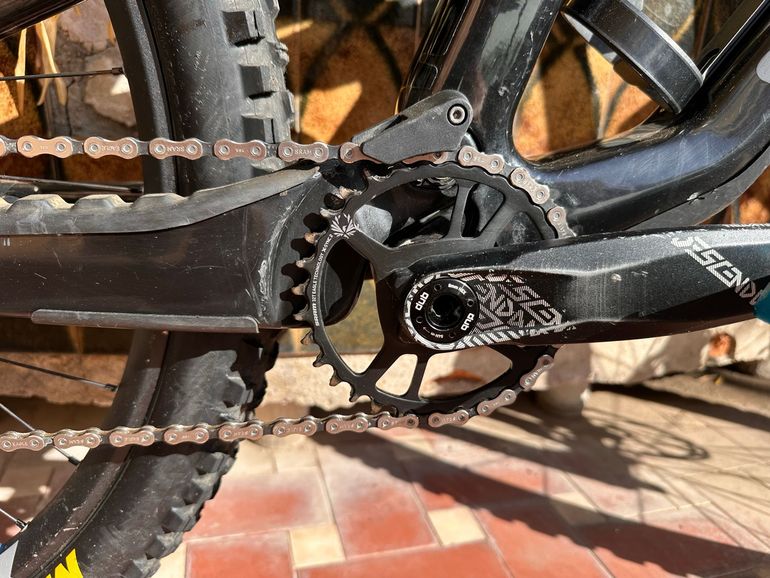 Used Canyon Torque 29 CF 7 2022 with some upgrades 2022 Mountainbike, Black — image 5 of 30