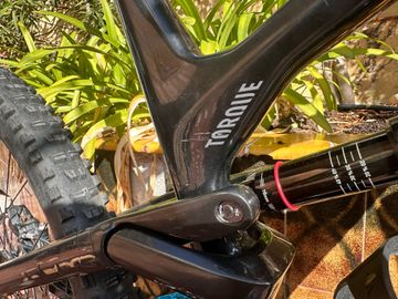 Used Canyon Torque 29 CF 7 2022 with some upgrades 2022 Mountainbike, Black — image 28 of 30