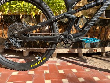 Used Canyon Torque 29 CF 7 2022 with some upgrades 2022 Mountainbike, Black — image 3 of 30