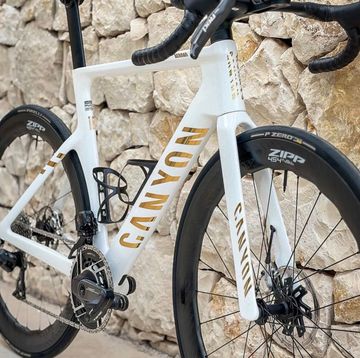 Käytetty Canyon Aeroad CFR AXS 2026 2026 Road & Gravel — kuva 3 / 3