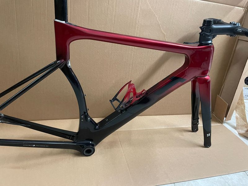 Tweedehands 3T STRADA RIVAL AXS 2X12 2024 Frameset 2024 Road & Gravel