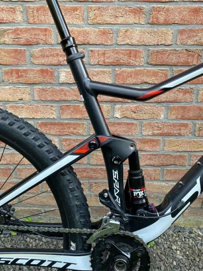 Scott Spark 750 2017 2017 Mountainbike de segunda mano, Negro — imagen 2 de 4