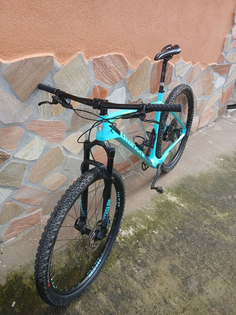 Used Bianchi Nitron 9.4 XT/Deore 2023 2023 Mountainbike, Black — image 2 of 8