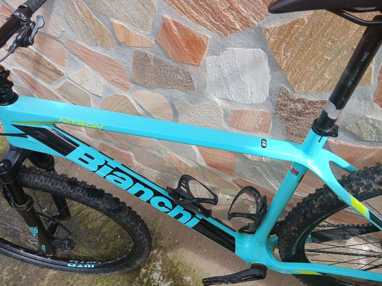 Used Bianchi Nitron 9.4 XT/Deore 2023 2023 Mountainbike, Black — image 4 of 8