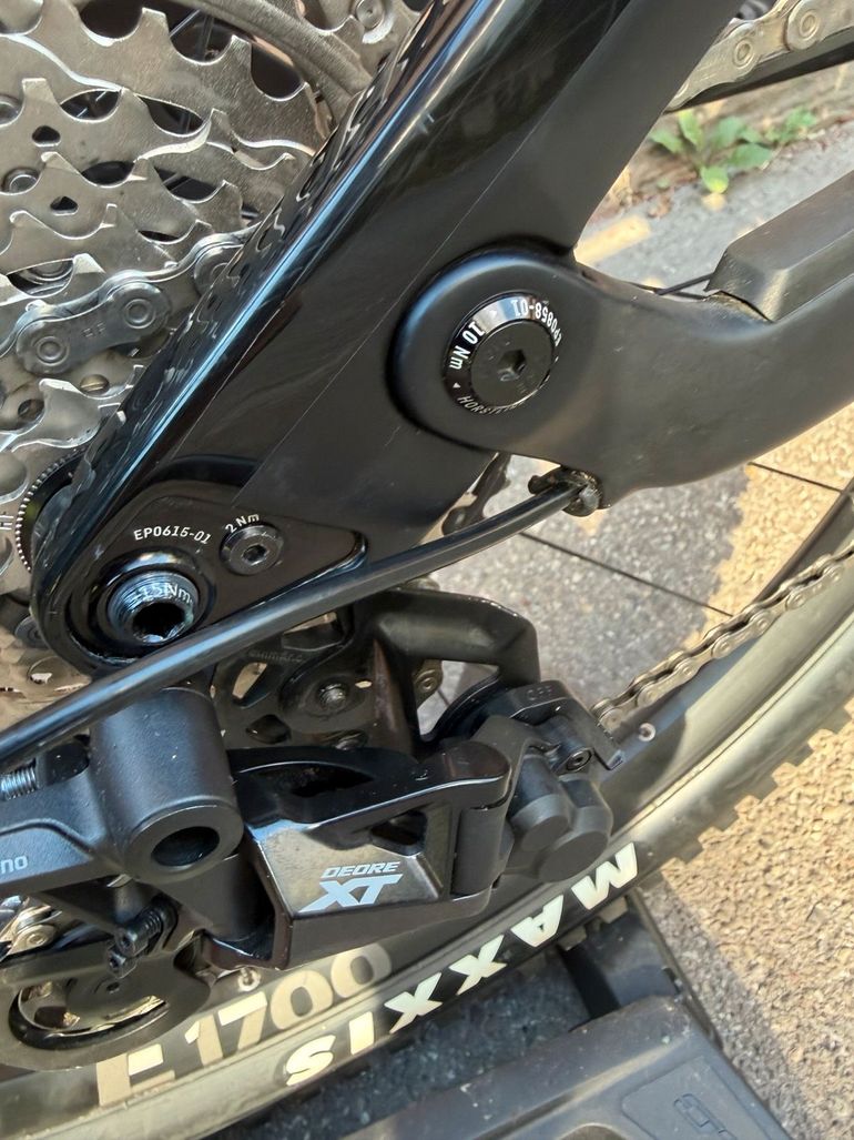 Canyon Strive CF 8.0 2020 2020 Mountainbike d'occasion — image 8 sur 22