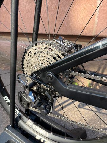 Canyon Strive CF 8.0 2020 2020 Mountainbike d'occasion — image 5 sur 22