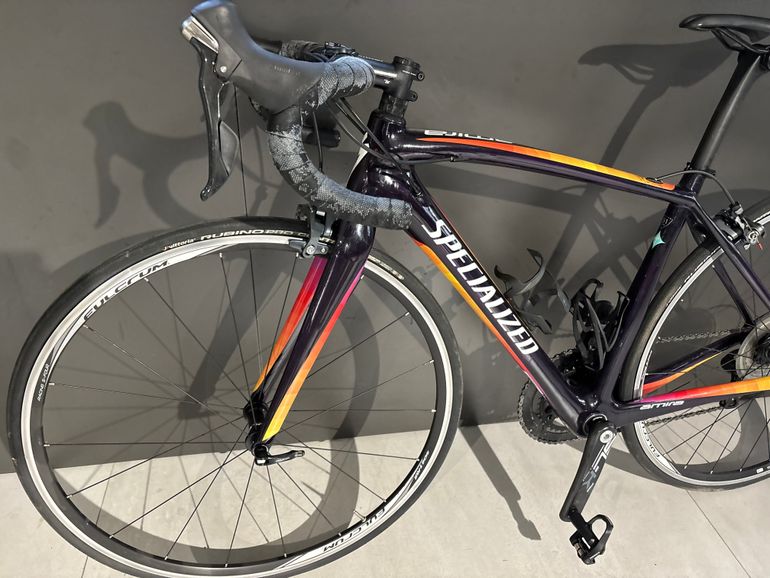 Tweedehands Specialized Amira SL4 Expert 2016 2016 Road & Gravel — afbeelding 8 van 9
