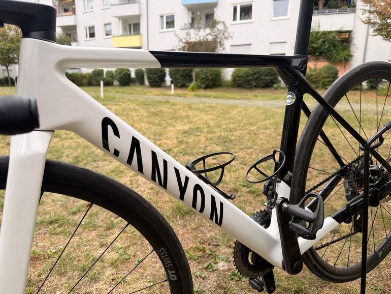 Gebrauchtes Canyon Ultimate CF SL 7 AXS 2024 2024 Road & Gravel, Schwarz — Bild 5 von 10