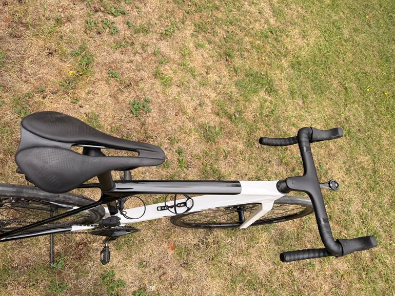 Gebrauchtes Canyon Ultimate CF SL 7 AXS 2024 2024 Road & Gravel, Schwarz — Bild 8 von 10